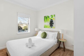 2 bedrooms, WiFi, bed sheets