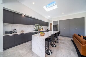 Fridge, microwave, oven, stovetop - Marble @ South Plympton (South Plympton)