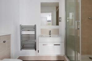 Hair dryer, towels