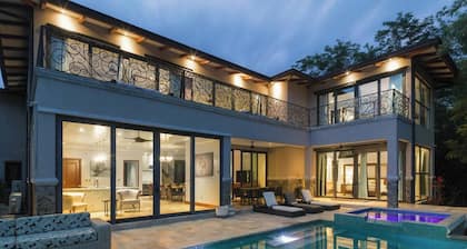 Walk to Beach Private Villa in Gated Community