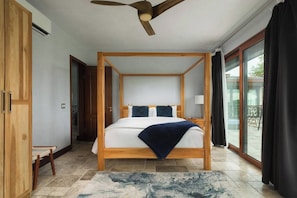 6 bedrooms, desk, iron/ironing board, free WiFi