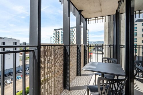 Luxury Heights on Flinders