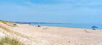 Sage By The Sea—Stylish Beachside Living with BBQ