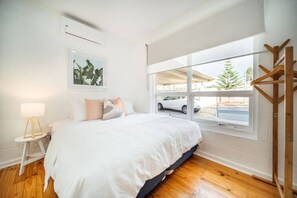 2 Schlafzimmer, Bügeleisen/Bügelbrett, WLAN