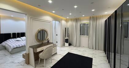 villa with garden in continental COMP