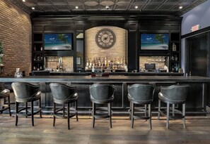 Bar (on property) - 3BR + den Estero Retreat w/ Private Heated Pool, Resort Amenities & Near RSW (Estero)