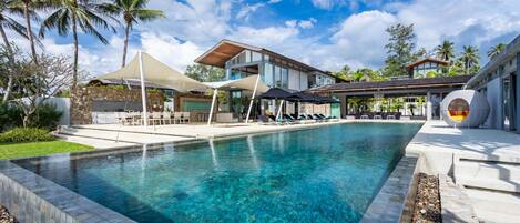 Outdoor pool, pool umbrellas