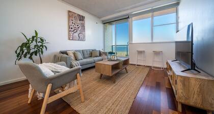 Sea esta! on the Esplanade: A Beachfront Stay