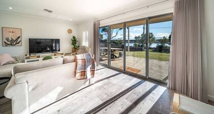 â
Riverglades Viewâ
RIVERFRONTâïžWiFiâïž4BRâïžFamilyâïž