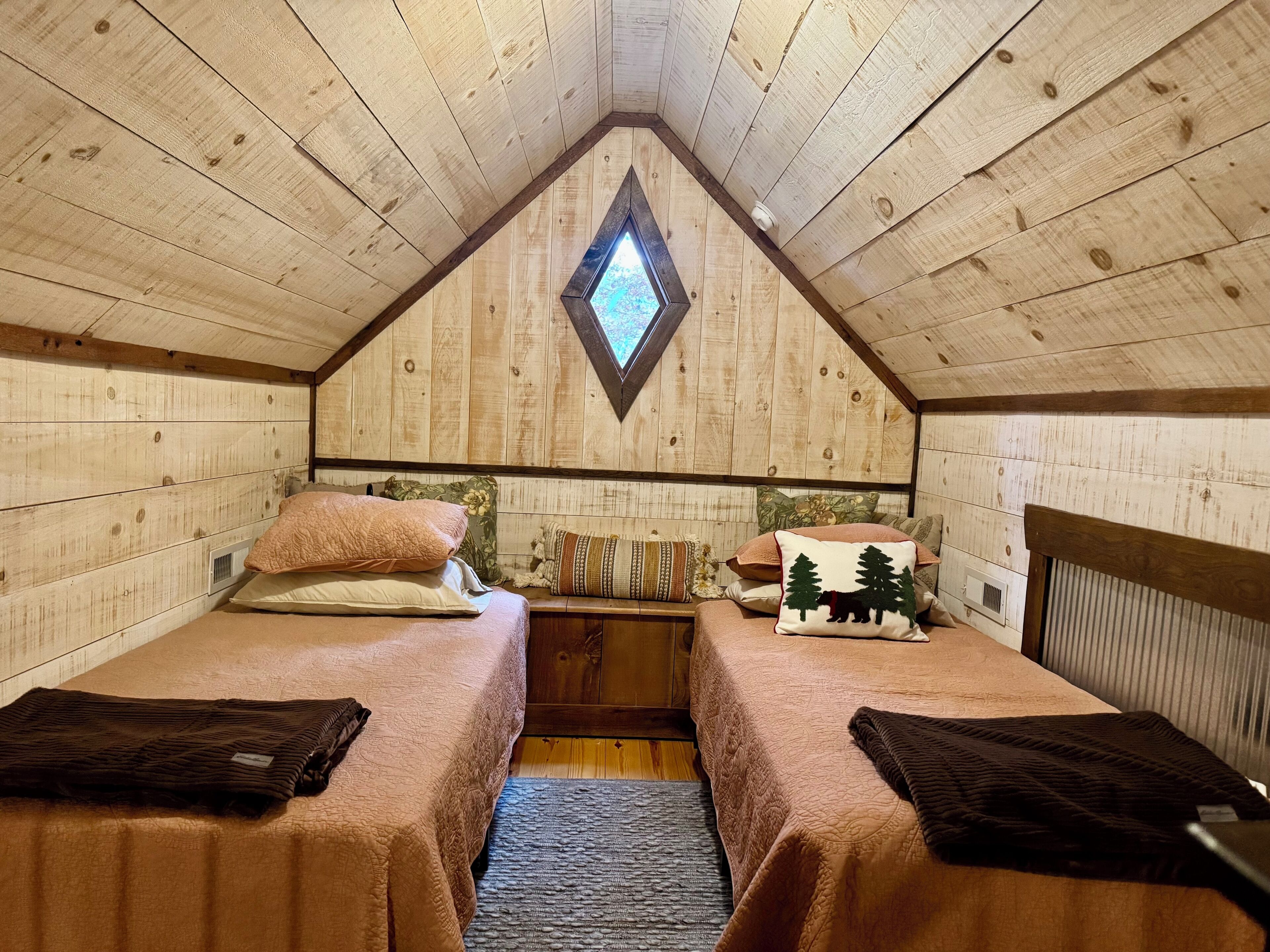 2 Schlafzimmer, Bügeleisen/Bügelbrett, kostenloses WLAN, Bettwäsche