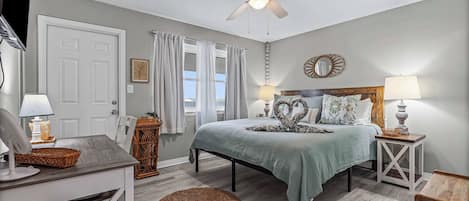2 bedrooms, desk, iron/ironing board, WiFi (free)