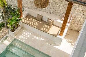 المنطقة المحيطة بالمنشأة