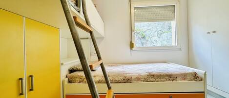 2 soveværelser, strygejern/strygebræt