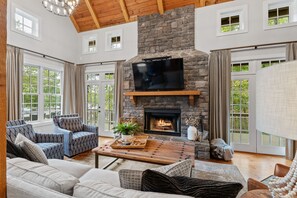 Smart-tv, pejs, kontorer, computerskærme