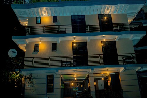 Volcanoes Mountain View Resort