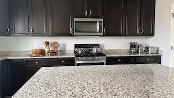 Microwave, stovetop, dishwasher