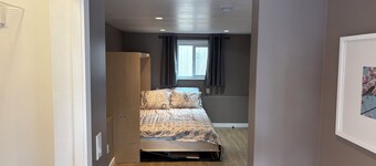 Single room with kitchenette