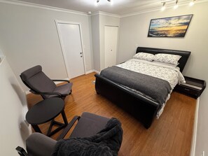 2 bedrooms, iron/ironing board, free WiFi, bed sheets