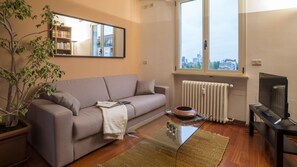Living area - Hintown Warm Family Flat (Milan)