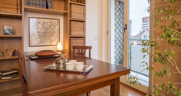 Dining - Hintown Warm Family Flat (Milan)