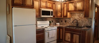 Nail 32 Ranch tiny home