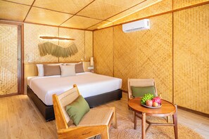 Riverfront Retreat | Living area - The Riverfront Reserve (Pai)