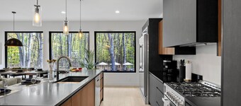 The Whispering Hollow – Private Pool, Hot Tub & Forest Escape Near Beach