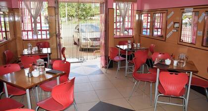 Denniz Guest House Bungoma