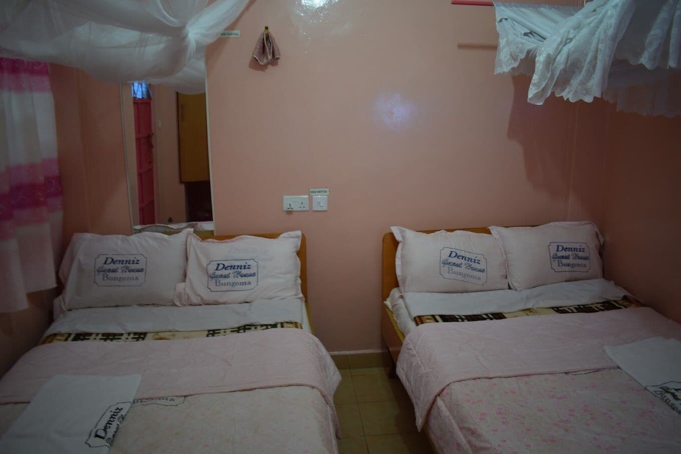 Standard Twin Room, City View | Free WiFi, bed sheets