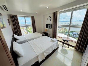 Bureau, Wi-Fi gratuit, draps fournis