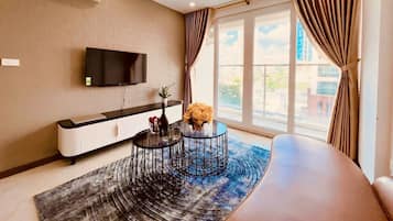 Family Apartment | City view