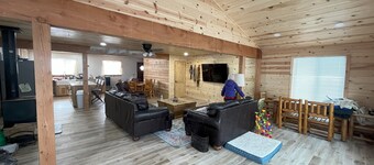 Santee Hunting Cabin!