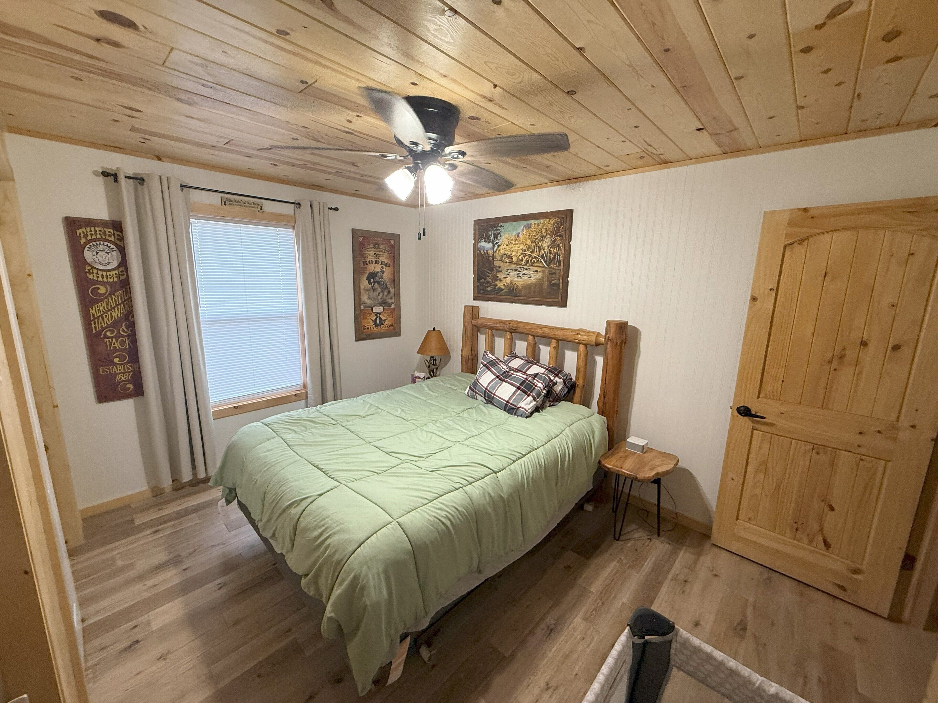 3 bedrooms, WiFi, bed sheets