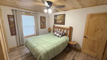3 bedrooms, WiFi, bed sheets
