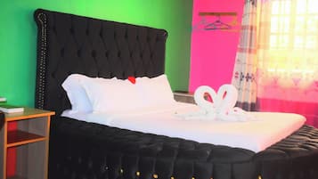 Superior Double Room, Garden View | Free WiFi, bed sheets