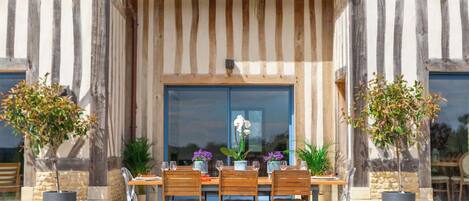 Restauration extérieure