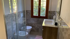 Shower - Holiday Home Villino Pergola near Marina di Campo (Campo nell'Elba)