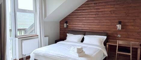 1 habitación, wifi y ropa de cama