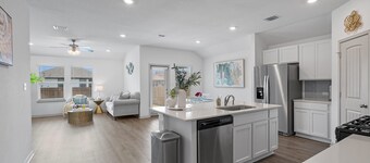 Business Ready / Retreat Minutes to Samsung & Round Rock