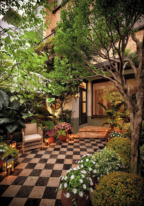 Exterior - A Stay In Bàu Vá (Hue)