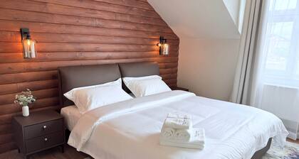Private House- Group-Friendly House