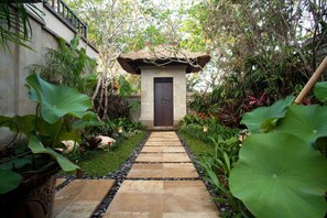 Exterior - Sundara Oceanside Villa (Tabanan)