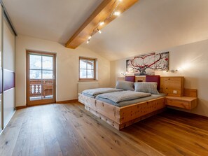 3 makuuhuonetta, internet