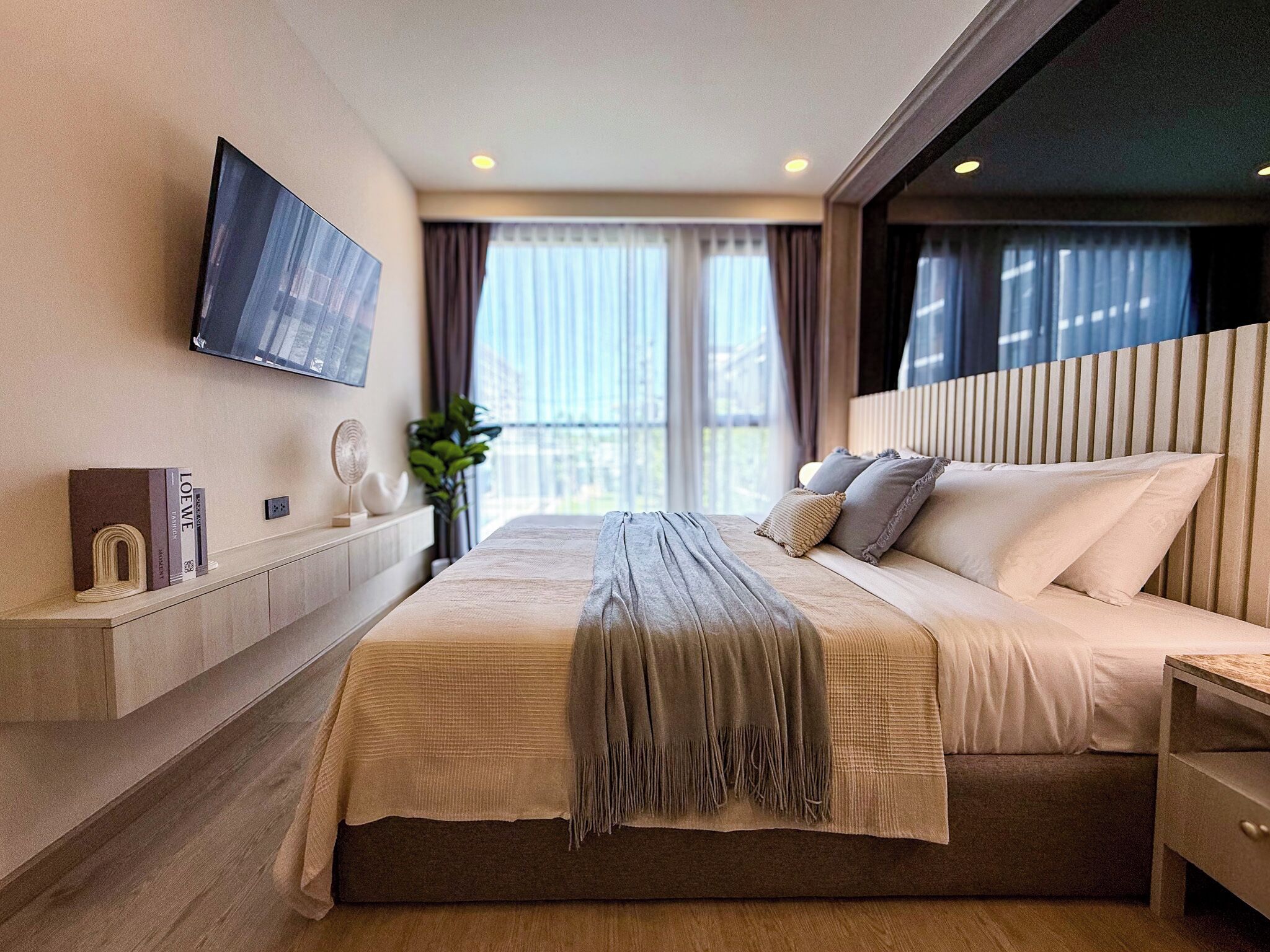 In-room safe, blackout curtains, iron/ironing board, free WiFi