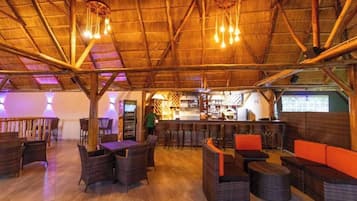Bar (en la propiedad)