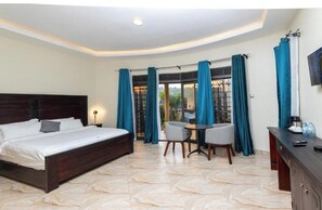 9 間睡房、熨斗/熨衫板、上網