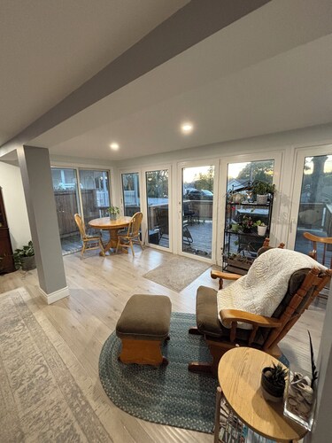 St. Clair Cottage River Sunset Views