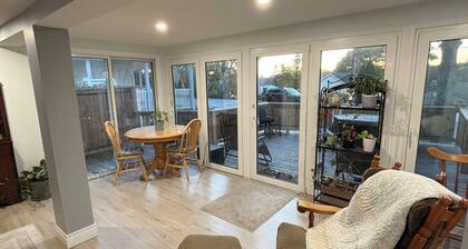 St. Clair Cottage River Sunset Views