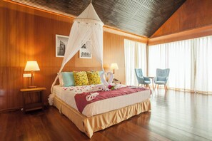 Deluxe Room, Ocean View