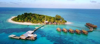 Lankayan Island Resort